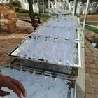 قهوجي وصبابين رجال ونساء
