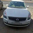 للبيع نسان التيما 2009