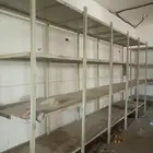 رفوف للبيع