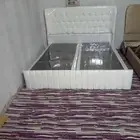 كنبات وستائر وبكسات نوم. المظيلف
