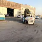لتاجير جميع انواع المعدات والرافعات الشوكيه