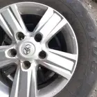 جنوط جيب لاندكروزر 2015 اصلي وكاله مع كفرات 285 60 18