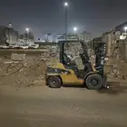 Forklift available jaddah for rent daily weekly and monthly