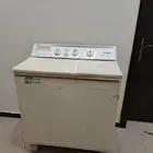 غسلة ملابس مستعمله ومغسله مع مرايته وفريزل خط 110 وزوليه