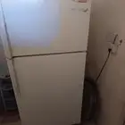 ثلاجه خط 110 بارده ونظيفه وسليمه وعلى الشرط