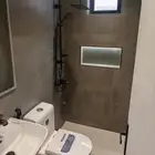 شقه فخمه للايجار شمال الرياض حى حطين