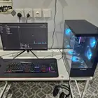 بي سي جيمنج مع شاشه وماوس وكيبورد