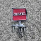 تمثال الكبوت جمس قديم