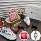 شنط وشوزات ماركات