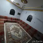 كنب مجلس مع اربع تكايات تواصل مع الرقم