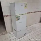 ثلاجة للبيع