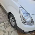 H1موديل 2016شبه جديد فيه دقشات خفيفه على الفحص مكينه وقير وش