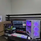 قيمنق بيسي   كومبيوتر العاب مع كامل ملحقاته