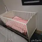 سرير اطفال محبس اطفال