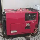 مولد كهرباء