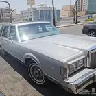 لنكولن تاون كار موديل 1986