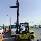 رافعه شوكيه ثلاثه طن تيوفي جديد ايجار يومي شهري اتصل نصل