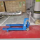 ايجار رافعة يدوية جاك