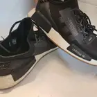 جزمه أديداس