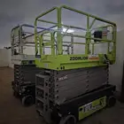 سيزرلفت للايجار رافعات مقصيه 12متر للايجار سيزرات لفت كهرباء