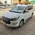 TOYOTA INNOVA 2016