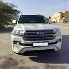 تويوتا لاندكروزر جي اكس ار 2018 للبيع 8 سلندر