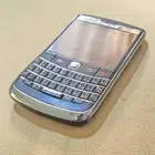 بلاك بيري بولد 9700