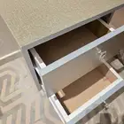 كنب طاوله شاشة مرايه كومدينه