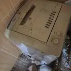 غساله. فوق. اتوماتيك.