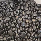 أحجار او حصى لتزيين