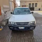 جيمس 2003 بنزين سياره مجدوده من كل شي لا تحتاج اي مصاريف نها