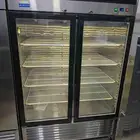 ثلاجة عرض بانكولا