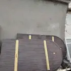 بيبان حديد 5 وطاوله قزاز معه اربعه صغير وطاوله اخرى