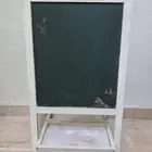 سبورة أطفال بحالة ممتازة قابل للطي