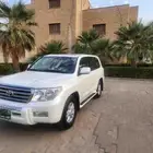 تويوتا لاندكروزر vx 2008 ماشي396الف فل ابشن