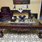طاوله كلاسك كبيره للبيع نظيف