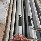اعمدة كهرباء مستخدمه