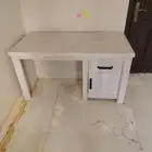 مكتب وكرسي جودة عالية