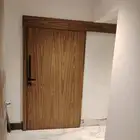أبواب خشب والمونيوم وحديد