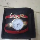 ساعة نسائية جديدة للبيع