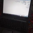 للبيع لاب توب كومباك مستعمل نظيف ذاكرة الرام 3 جيجا