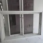 شبابيك العدد 2 للبيع