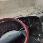 دينا لوري امستوبيشي موديل 2002