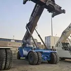 رافعة حاويات فانتوزي