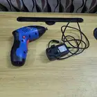 دريل او مفتاح براغي صغير