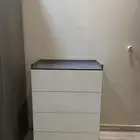 غرفة نوم للبيع..