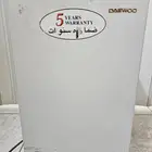 ثلاجة مكتبية صغيرة