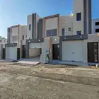 للبيع بأبها المحاله دور ارضي بحوش واسع ب 590 الف