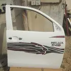 باب هايلوكس امامي يمين 2024