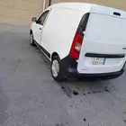 للبيع رينو دوكر 2022
